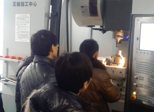 售中:免費安裝培訓