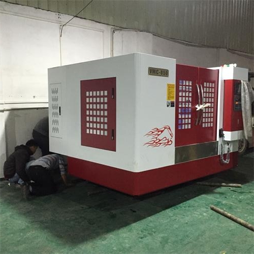 850加工中心安裝調試中 850加工中心安裝調試中