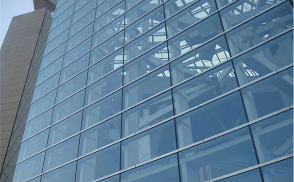 玻璃幕墻.png