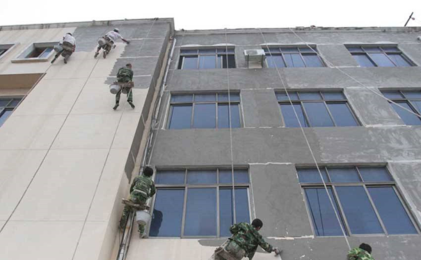 外墻墻面滲水怎么解決?(詳細(xì)處理方法)