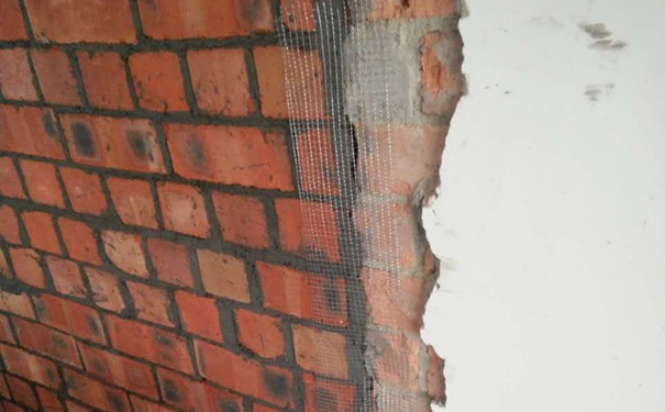 墻面翻新包工包料多少錢一平方?