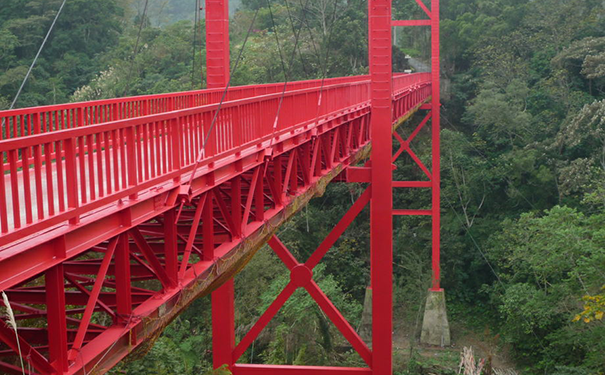 丙烯酸聚氨酯面漆是水性還是油性?