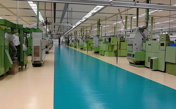 聚氨酯超耐磨和環(huán)氧超耐磨的區(qū)別是什么？