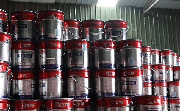 乳膠漆屬于水性涂料還是溶劑型涂料？