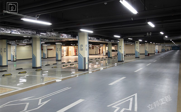 地坪漆包工包料多少錢一平方？