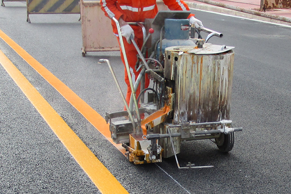 雙組份標(biāo)線涂料施工工藝(完整流程獻(xiàn)上)