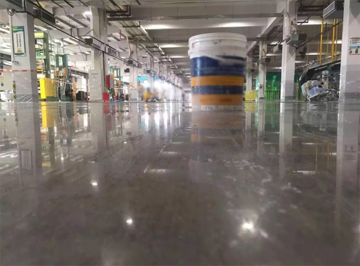 混凝土固化劑地面一平價(jià)格多少元?