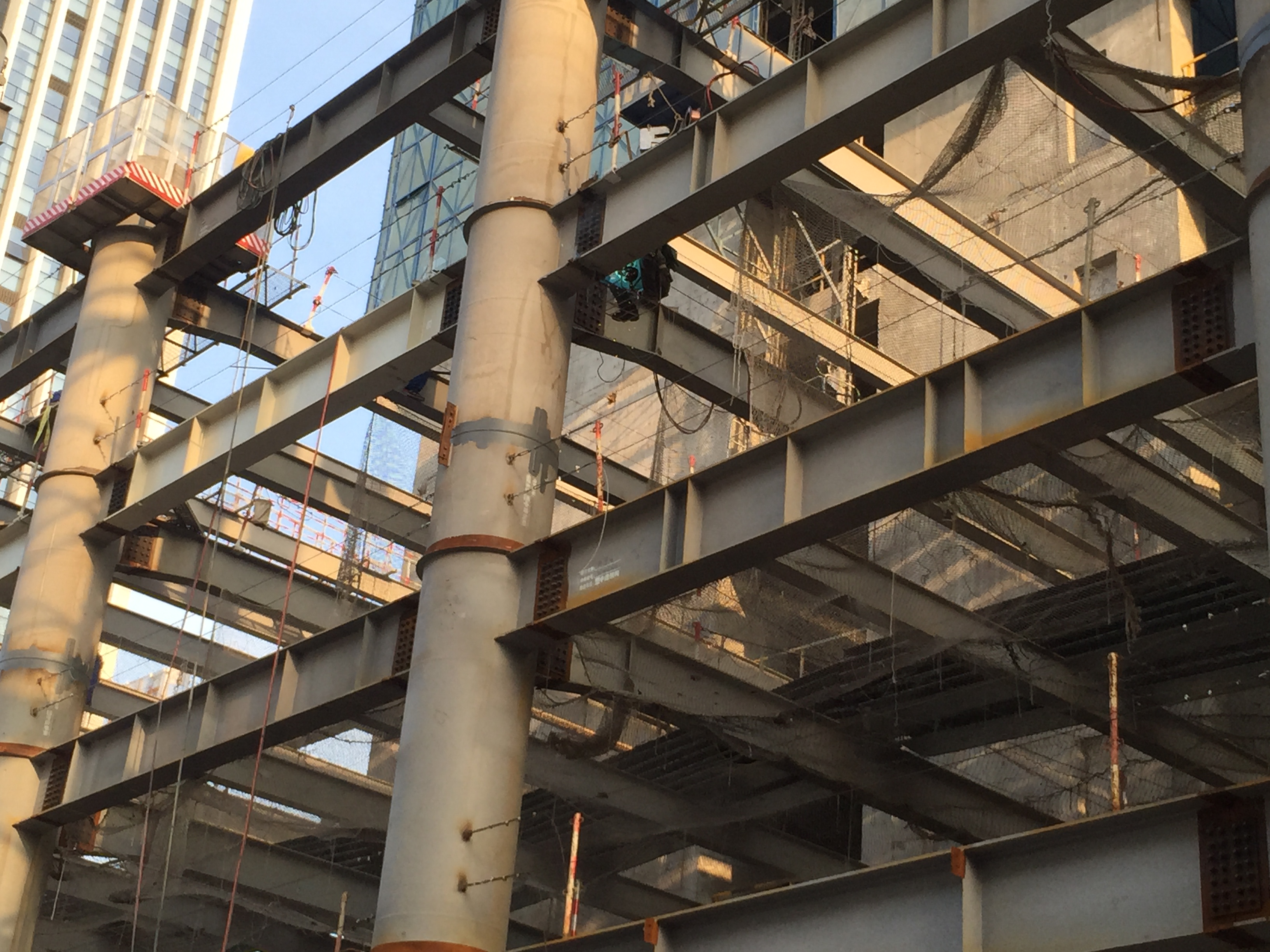 鋼結(jié)構(gòu)防火涂料施工多少錢一平方?